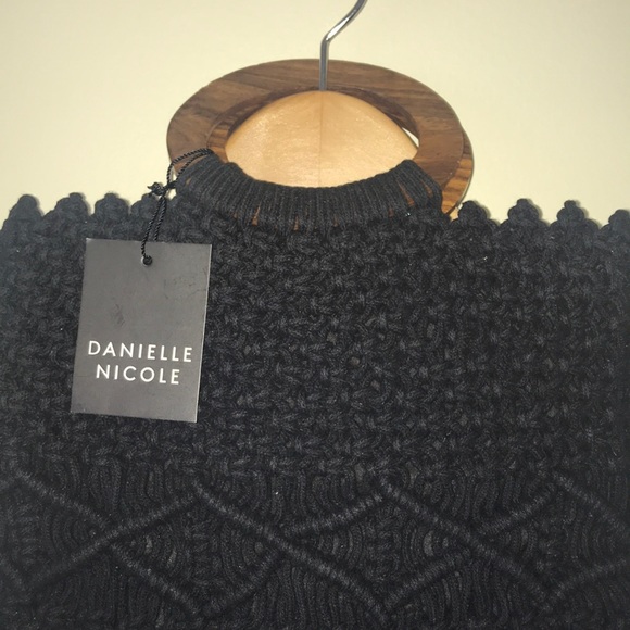 NWT Danielle Nicole Macrame Handbag - Picture 2 of 2